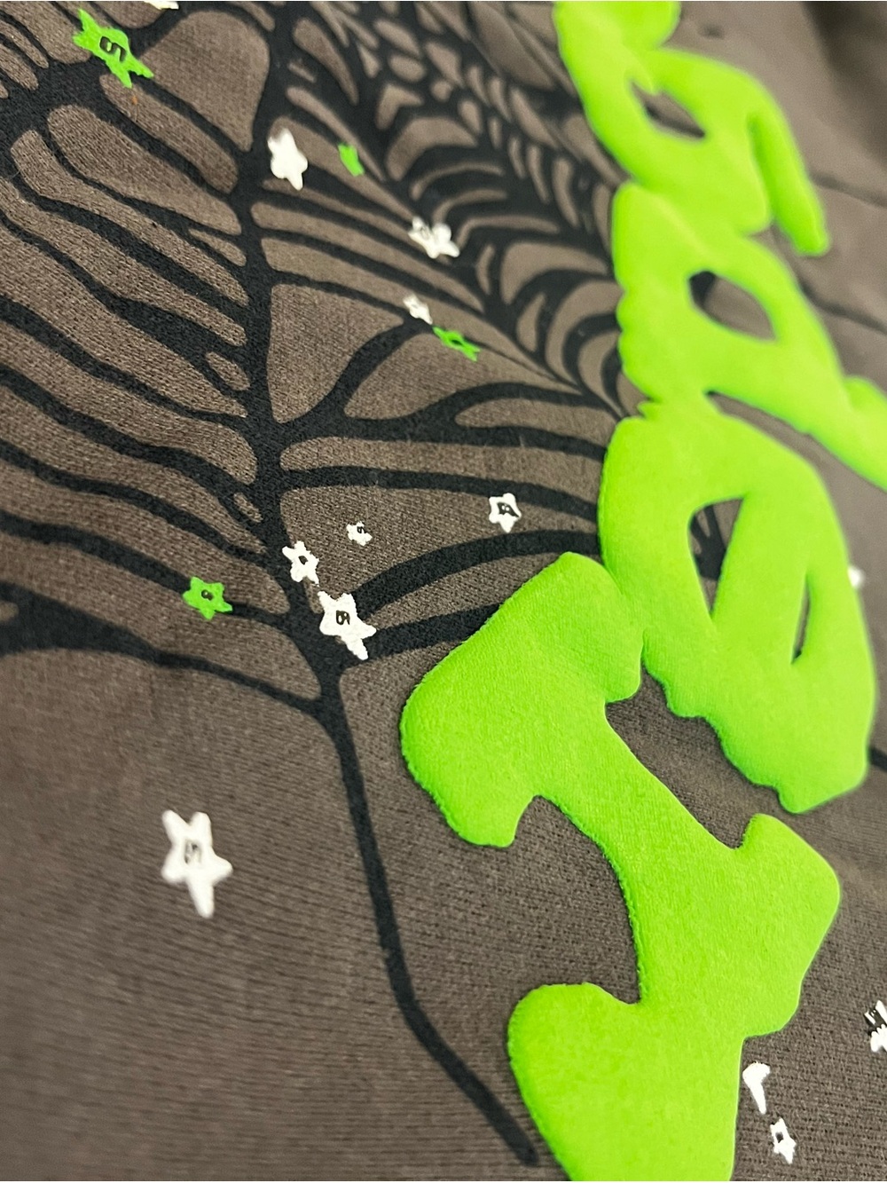 Sp5der Gray Hoodie Sweatshirt with Neon Green Graphic - Picture 2 of 4